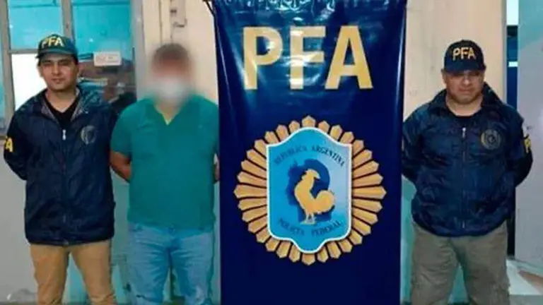 Orlando C.P. es capturado por la Polic&iacute;a Federal de Argentina. POLIC&Iacute;A DE ARGENTINA