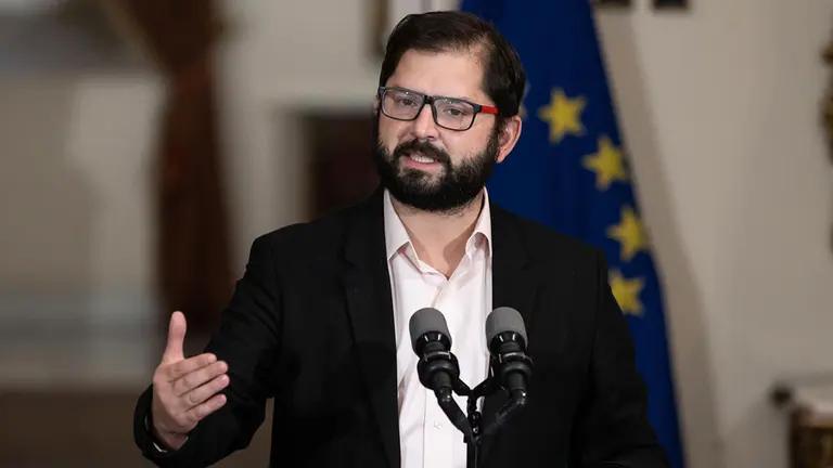 Boric y el nuevo acuerdo. EFE