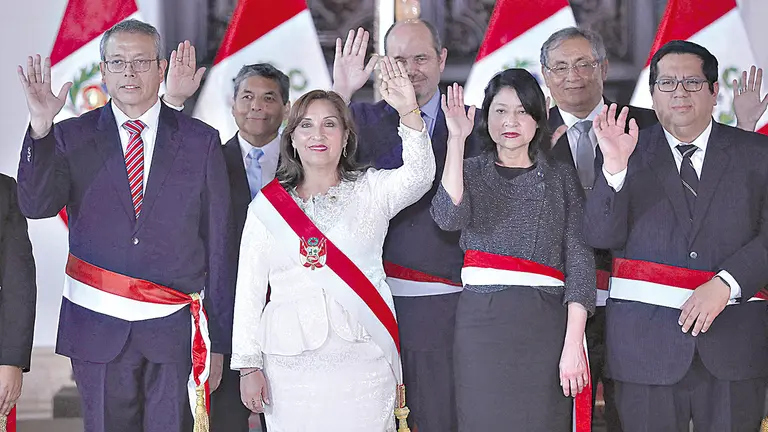 Una imagen de Boluarte, durante la posesión de su nuevo gabinete. EFE