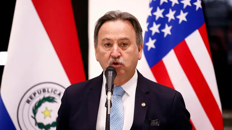 Sobre Paraguay y Chile. EFE