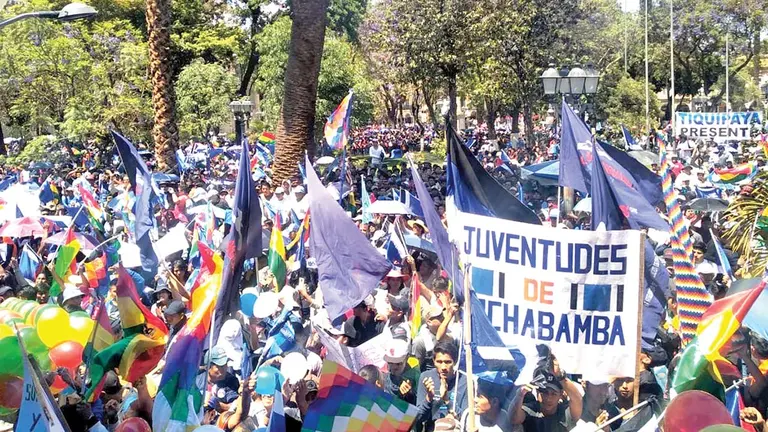 Imagen referencial de una concentración del MAS. ARCHIVO