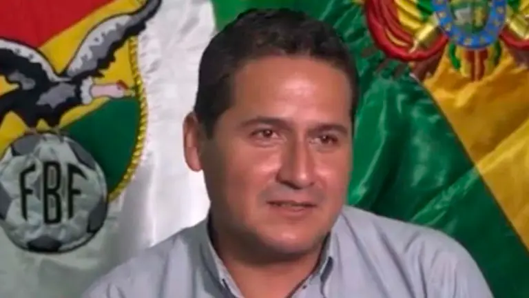 El director de Competici&oacute;n de la Federaci&oacute;n Boliviana de F&uacute;tbol (FBF), Klaus von Landwust. / FBF