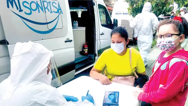 Brigadas de salud en Santa Cruz buscan contener el coronavirus. ABI