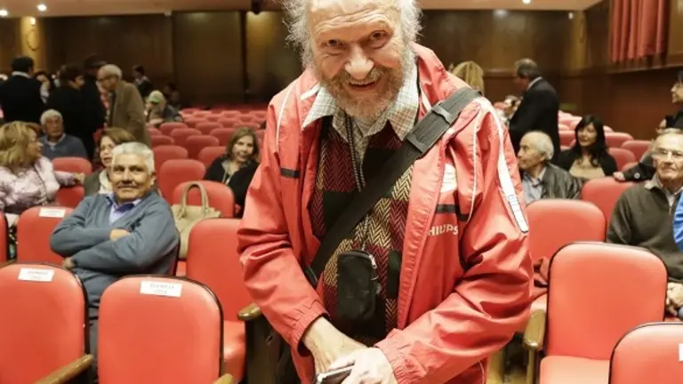El padre Alb&oacute;, uno de los jesuitas que luch&oacute; contra la dictadura en Bolivia. ARCHIVO