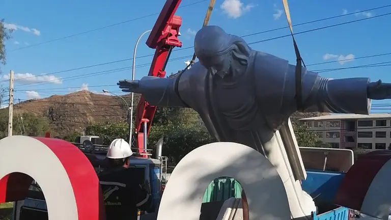 Emplazamiento del Cristo en la zona de Bajo Aranjuez. CORTES&Iacute;A