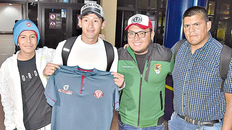 Víctor Ábrego, durante su arribo a Cochabamba. NOÉ PORTUGAL