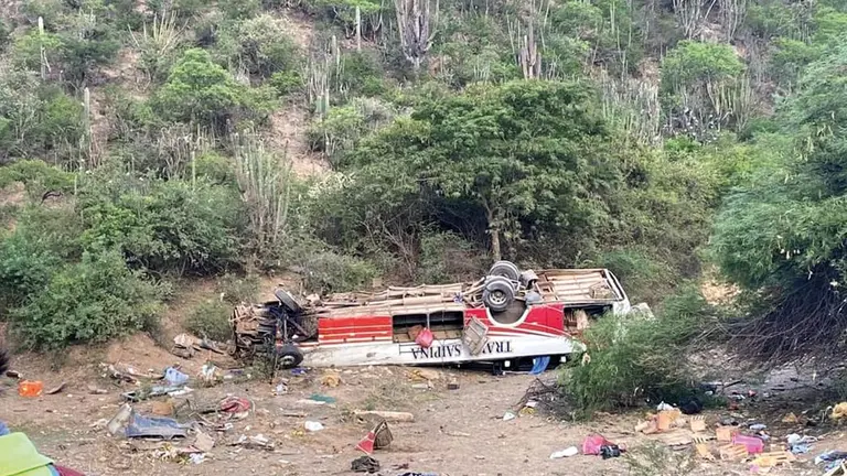  El bus que se accidentó en Saipina y se cobró la vida de 11 personas, en diciembre de 2022.               SAIPINA TIERRA DULCE