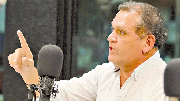 Foto referencial del secretario general de FABOL, David Paniagua, en una conferencia de prensa. RADIO PANAMERICANA