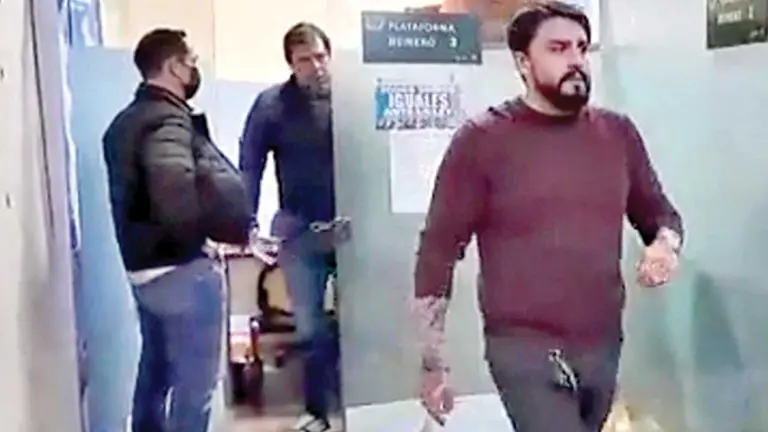 Captura de pantalla de los abogados de Camacho cuando fueron a sentar la denuncia de la cámara. ABI