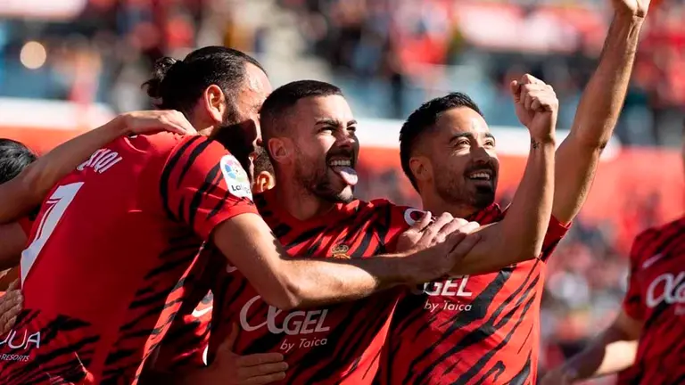 Jugadores de Mallorca celebran el gol de la victoria sobre el Real Madrid. INSTAGRAM MALLORCA