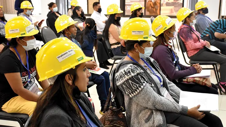 Inicio de capacitaci&oacute;n de mujeres constructoras. NO&Eacute; PORTUGAL