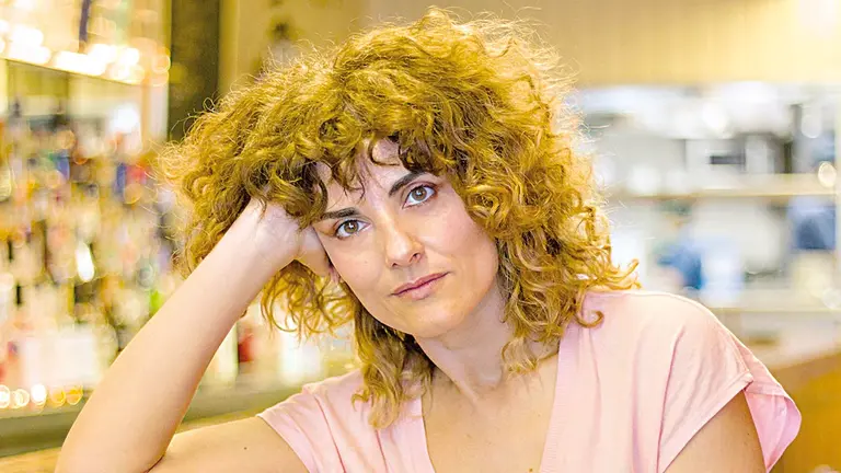 La espa&ntilde;ola Rosario Villajos, ganadora del Premio Biblioteca Breve. AGENCIAS