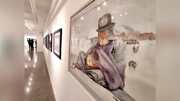  Una obra de arte pintada con acuarela es exhibida en una galería de Cochabamba. DICO SOLÍS