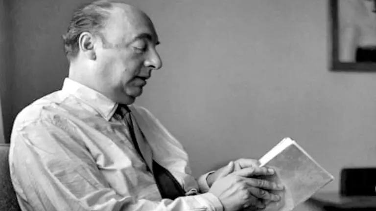 El escritor chileno Pablo Neruda. EL UNIVERSAL