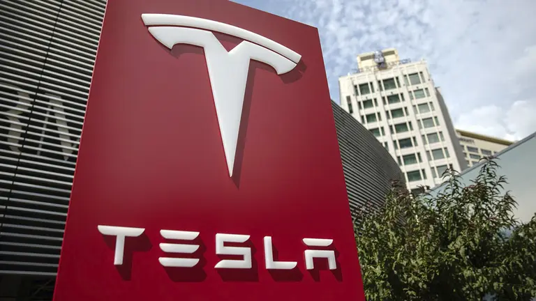 Imagen referencial de la empresa Tesla./ EFE