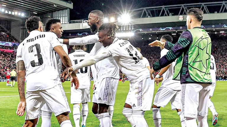 Jugadores del Real Madrid celebran la victoria ante el Liverpool. REAL MADRID