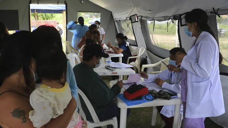 Sobre dengue en Bolivia. EFE
