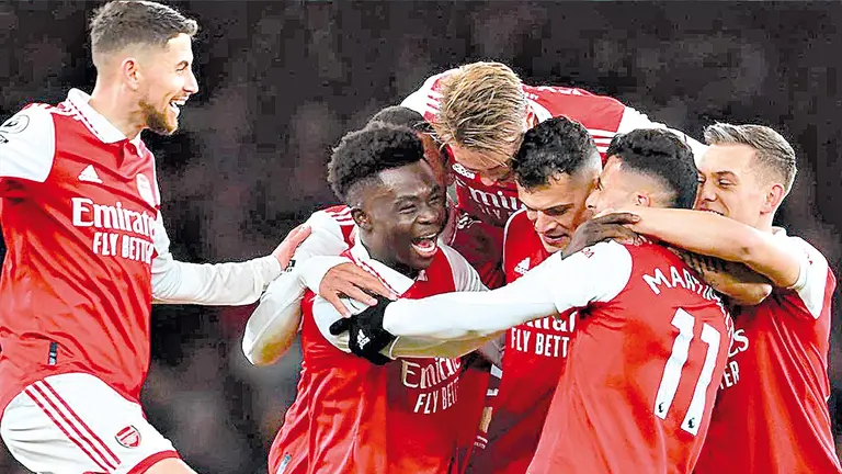 Jugadores gunners festejan una diana a Everton. FC ARSENAL