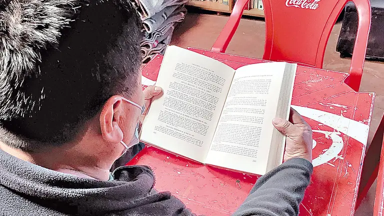 La lectura en las c&aacute;rceles de Cochabamba es premiada con hasta disminuciones de pena. ARCHIVO