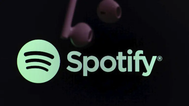 Sobre Spotify. EFE