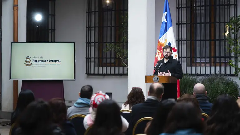 Sobre gesti&oacute;n de Boric en Chile. EFE