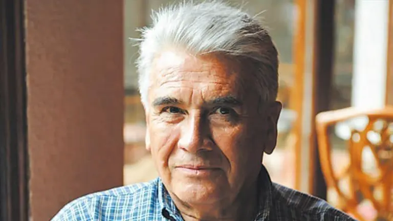 CORTES&Iacute;A