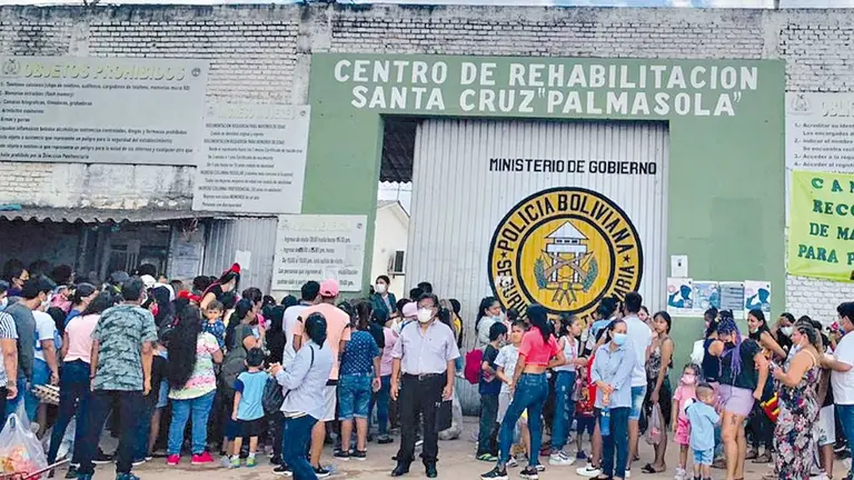 Ingreso al penal de Palmasola, Santa Cruz. URGENTE.BO