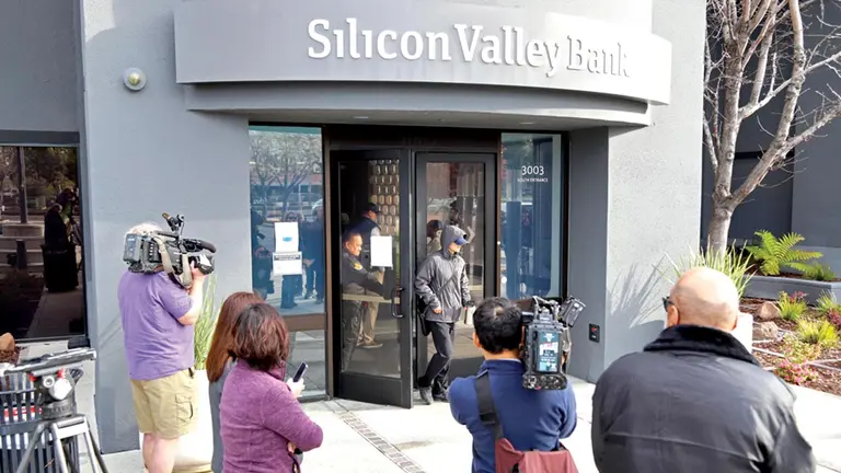 Vista de la sede principal del Silicon Valley Bank (SVB) en Santa Clara, California. EFE