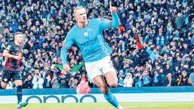 Erling Haaland festeja una de las cinco dianas que anot&oacute; en el 7-0 del Manchester City al Leipzig por Champions. INSTAGRAM MANCITY