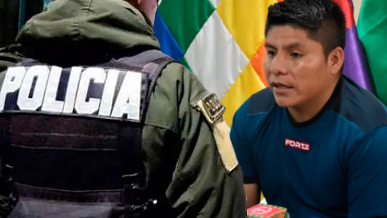 Un funcionario de la Polic&iacute;a (I) el senador Leonardo Loza en conferencia de prensa. COMPOSICI&Oacute;N OPINI&Oacute;N