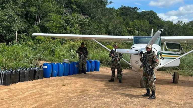 Drogra encontrada en La Paz, tras operativo. TOMADA DE ERBOL