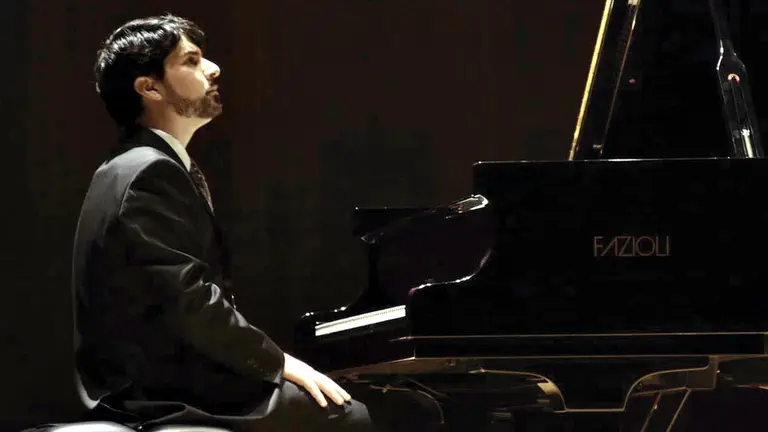 El pianista Daniel Añez (Colombia-Canadá), durante una presentación./ CORTESÍA