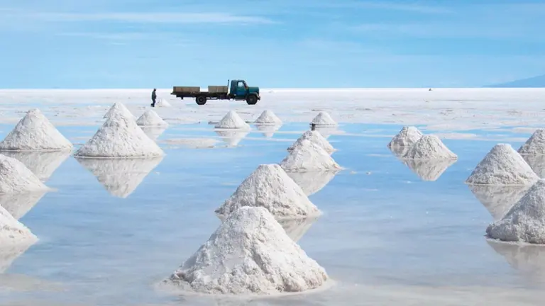 El salar de Uyuni tiene el yacimiento de litio m&aacute;s grande del mundo./ ABI