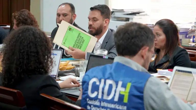 El ministro de Gobierno, Eduardo del Castillo se reunió con la CIDH./ URGENTE.BO