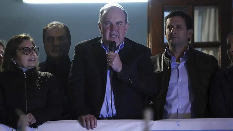 Fotograf&iacute;a de archivo en la que se registr&oacute; al alcalde de Lima, el ultraconservador Rafael L&oacute;pez Aliaga, en la capital peruana./ EFE