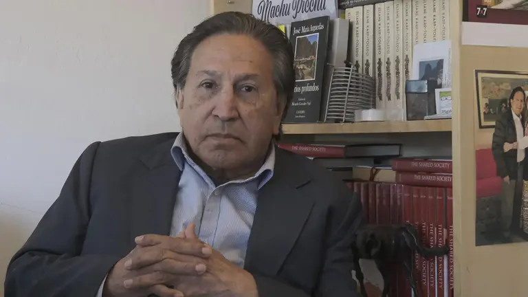 El expresidente peruano Alejandro Toledo fue registrado este jueves, 20 de abril, al posar, durante una entrevista exclusiva con Efe, en Menlo Park (California, EE.UU)./ EFE