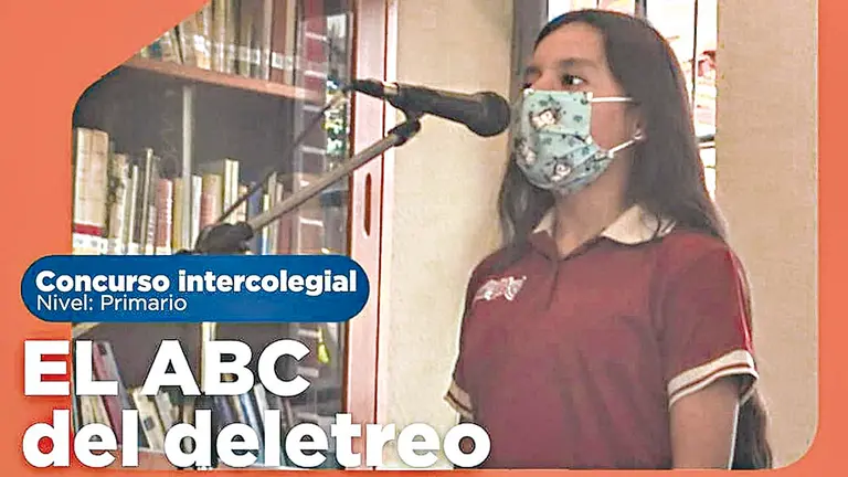 Una escolar participa en una versi&oacute;n pasada del concurso de deletreo./ FUNDACI&Oacute;N PATI&Ntilde;O