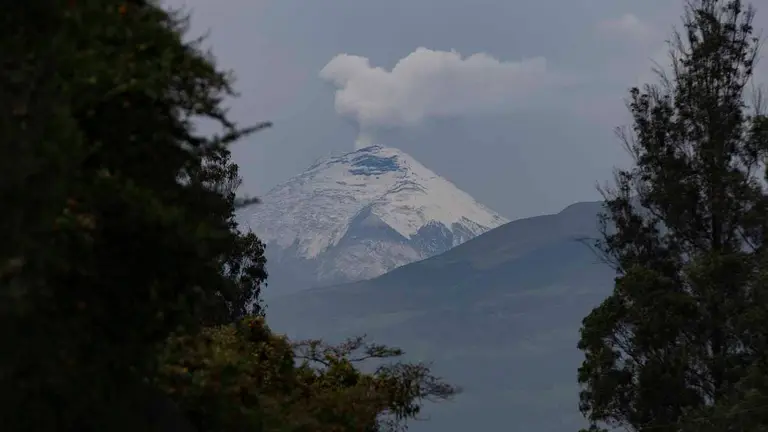 Fotograf&iacute;a del volc&aacute;n Cotopaxi desde el Valle de los Chillos, en Quito (Ecuador), en una fotograf&iacute;a de archivo. EFE