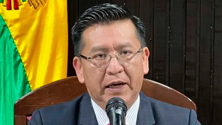 El director ejecutivo de ASFI Reynaldo Yujra. ABI