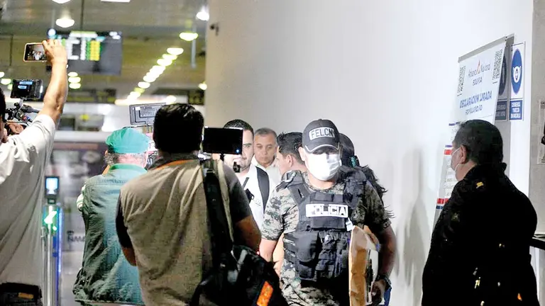Imagen referencial al allanamiento del aeropuerto de Viru Viru por caso &ldquo;narcovuelo&rdquo;./ APG