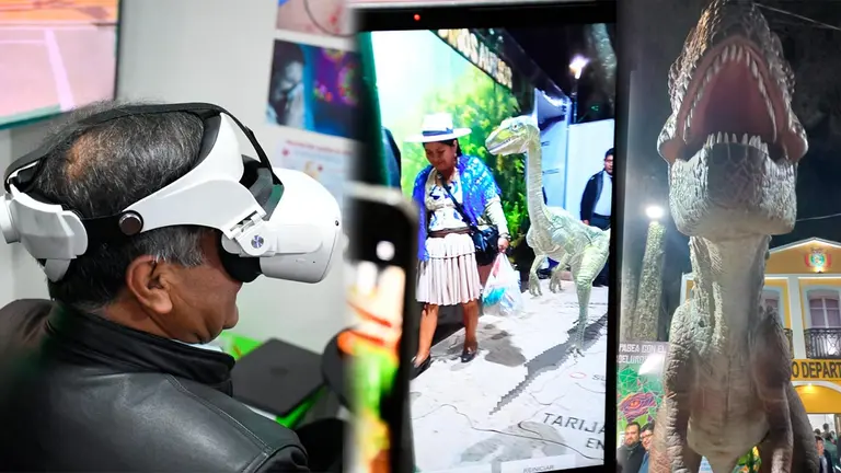 Gobernaci&oacute;n destaca &ldquo;Ruta de los dinosaurios&rdquo; con realidad virtual en la FEXCO./GADC