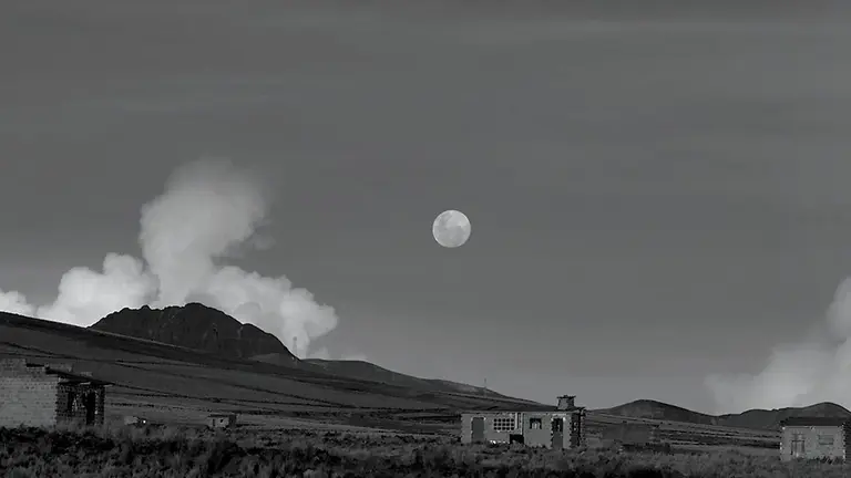 &lsquo;Cerro Saturno&rsquo;, somos extraterrestres.