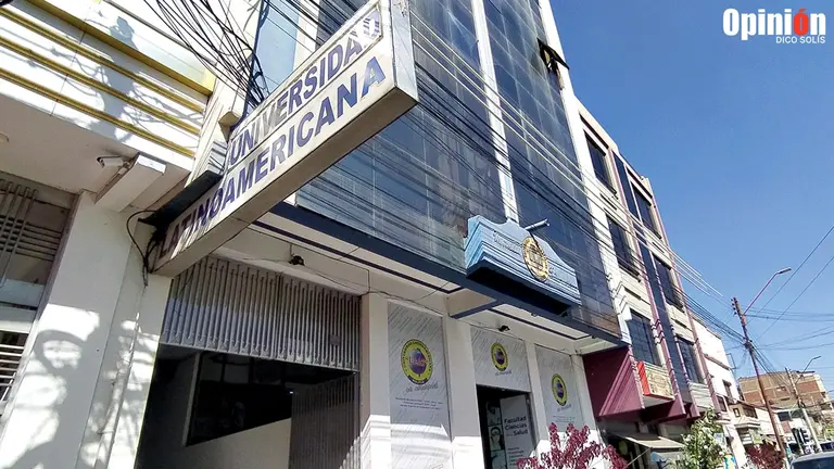 La sede e la ULAT en la calle Uruguay entre 16 de julio y Oquendo, en la ciudad de Cochabamba.  / DICO SOLÍS