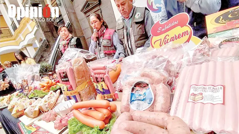 Parte de los productos de empresas autorizadas para la venta, este 19 de junio./ DICO SOL&Iacute;S