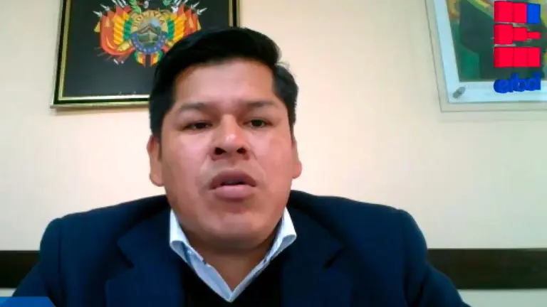El viceministro en entrevista con ERBOL./ ERBOL