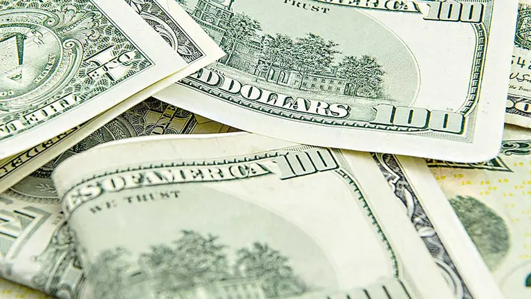 Imagen referencial de d&oacute;lares americanos./ PIXABAY
