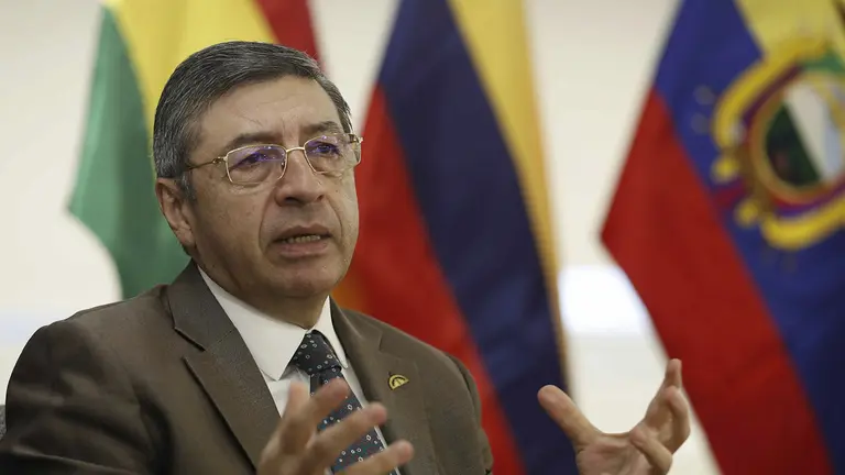 Fotograf&iacute;a de archivo en la que se registr&oacute; al secretario general de la Comunidad Andina de Naciones, el colombiano Jorge Hernando Pedraza, durante una entrevista con EFE, en Lima (Per&uacute;)./ EFE