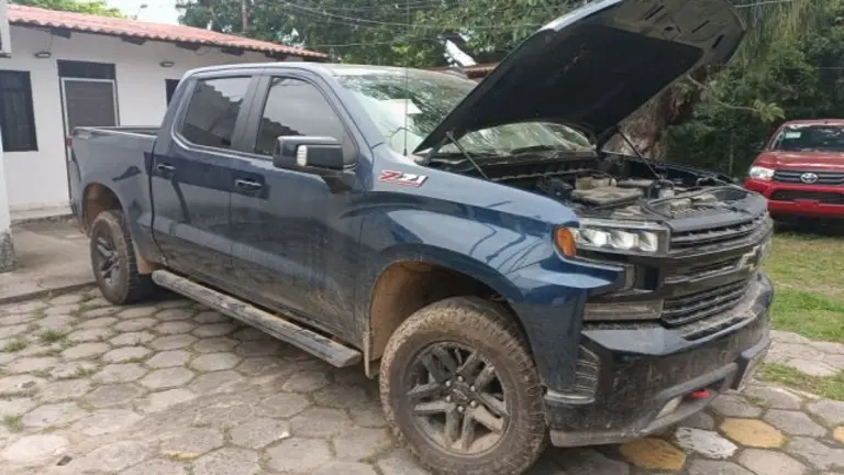 Veh&iacute;culo recuperado la pasada jornada. Frecuencia Policial.
