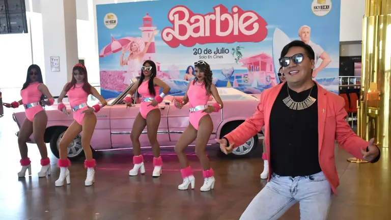 Un grupo de modelos acompa&ntilde;a el estreno de la pel&iacute;cula "Barbie", NO&Eacute; PORTUGAL