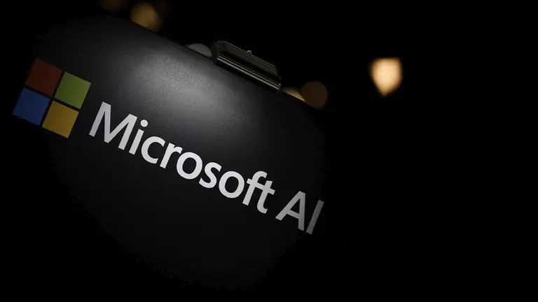 Si se utiliza el chatbot con inteligencia artificial (IA) generativa de Microsoft, Bing, que est&aacute; potenciada por la tecnolog&iacute;a ChatGPT-4 de OpenAI-, el usuario solo puede escribir preguntas de 2.000 palabras. Fotograf&iacute;a de archivo./ EFE